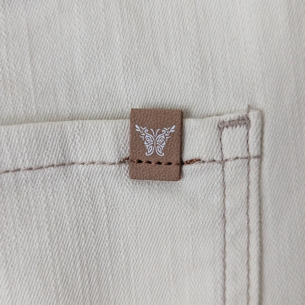 NWT Jessica Simpson Primrose Wide Leg Crop Cream Denim Jeans Size 8 - Picture 4 of 10